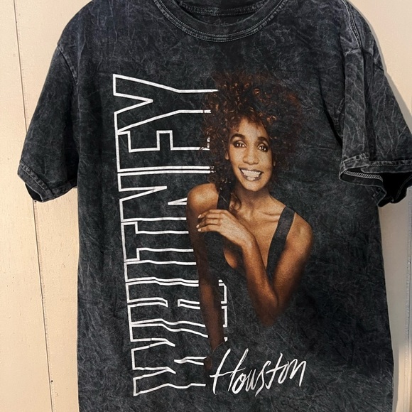 COPY - Whitney Huston T Shirt - Picture 1 of 3